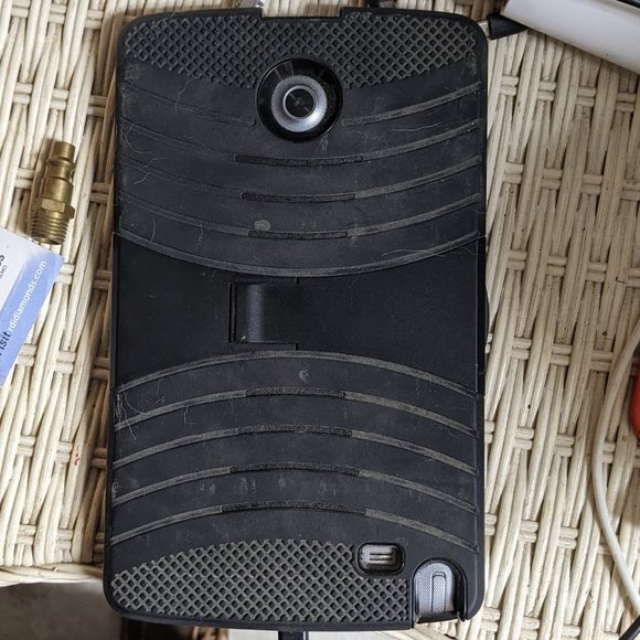 LG Pad F 8.0 - Picture 2 of 2